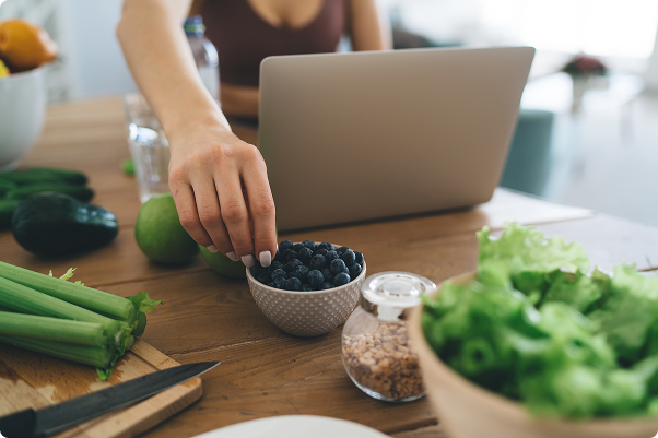 Online nutrition workshops on sports fueling, meal planning, nutrition for aging, and more — customized speaking engagements to meet your group's needs and budget